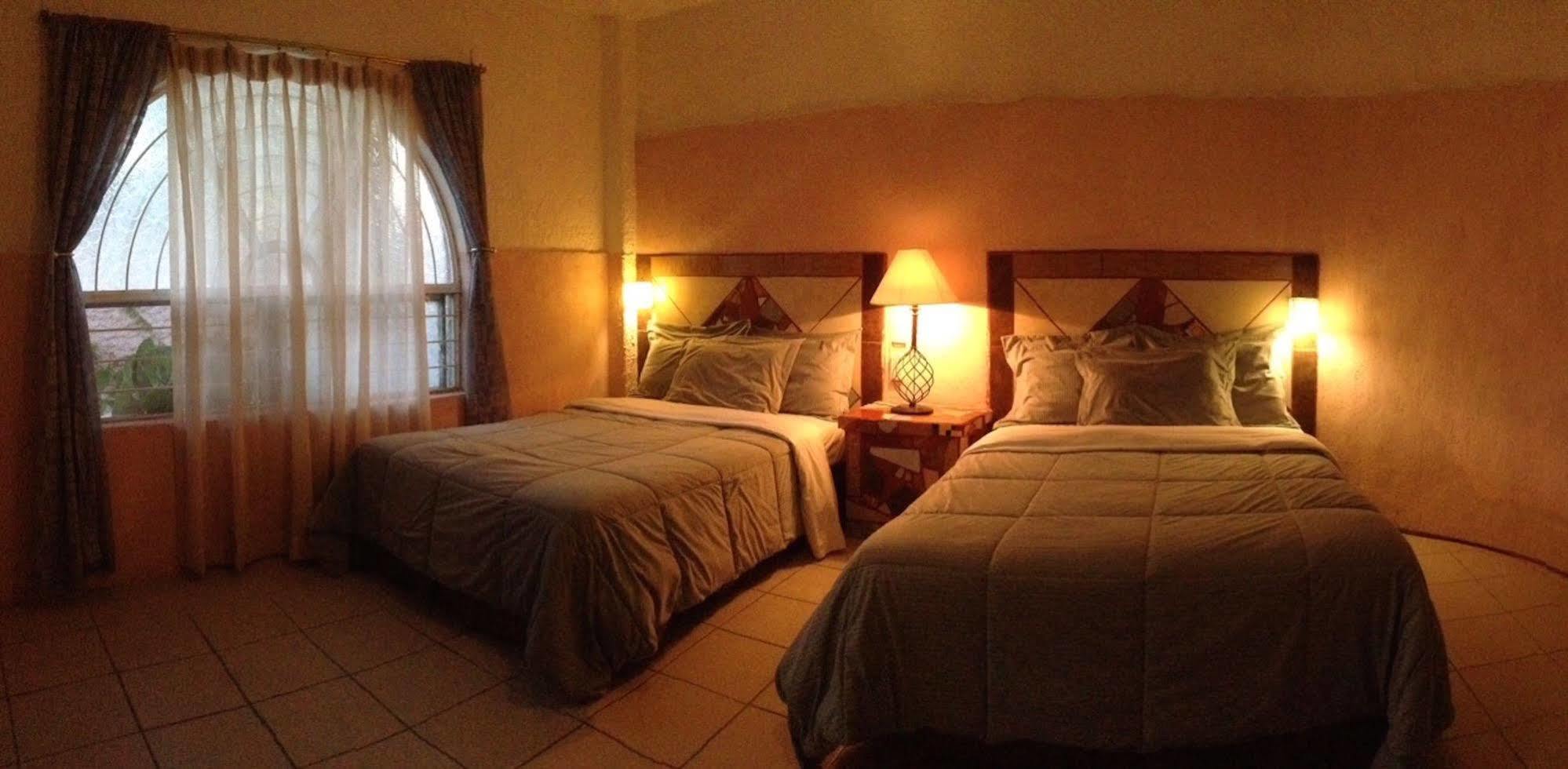 Hotel Mi Pueblito Tonalá Zewnętrze zdjęcie